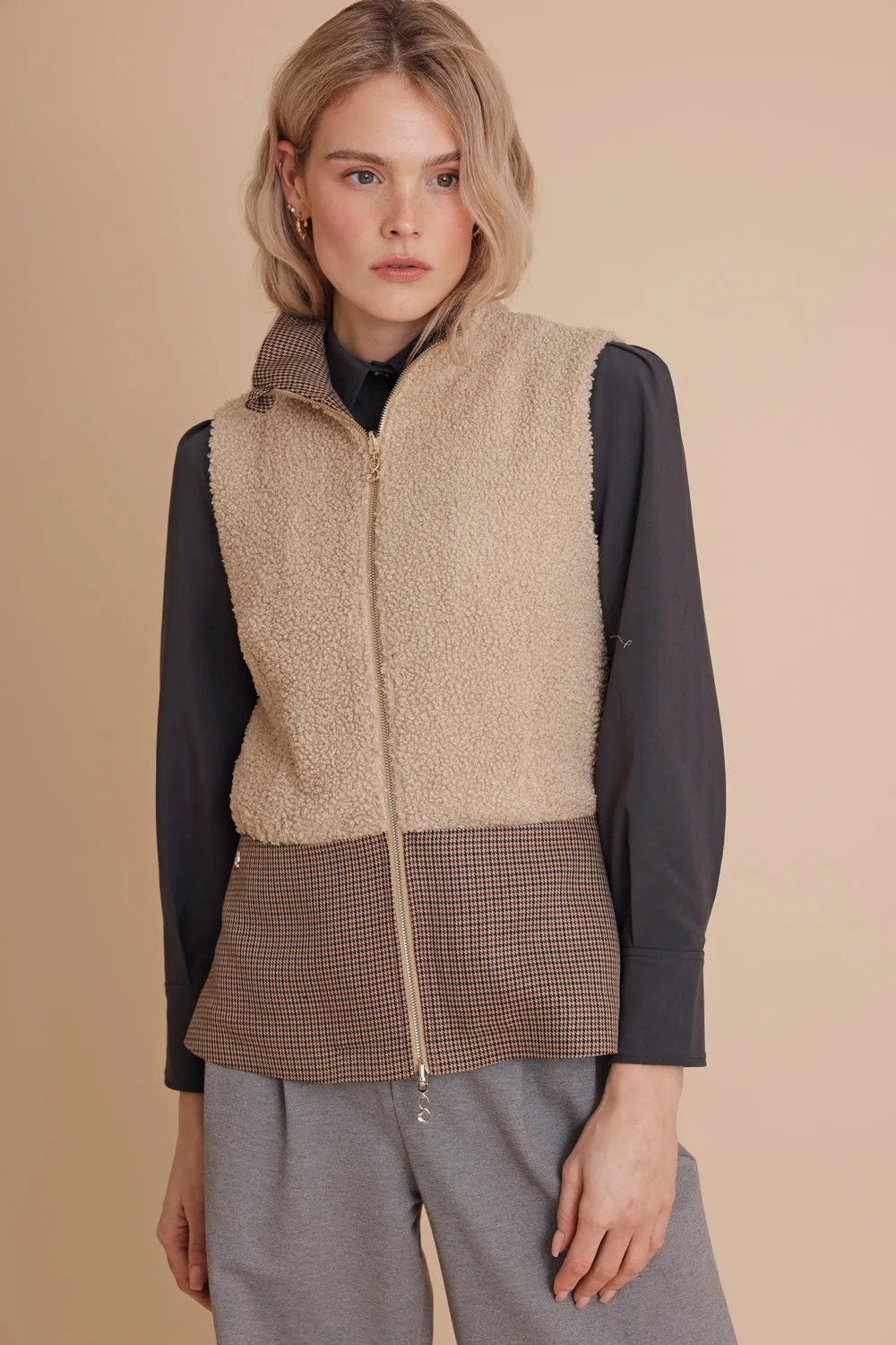 2-in-1 Teddy Jacket & Bodywarmer - Beige Check