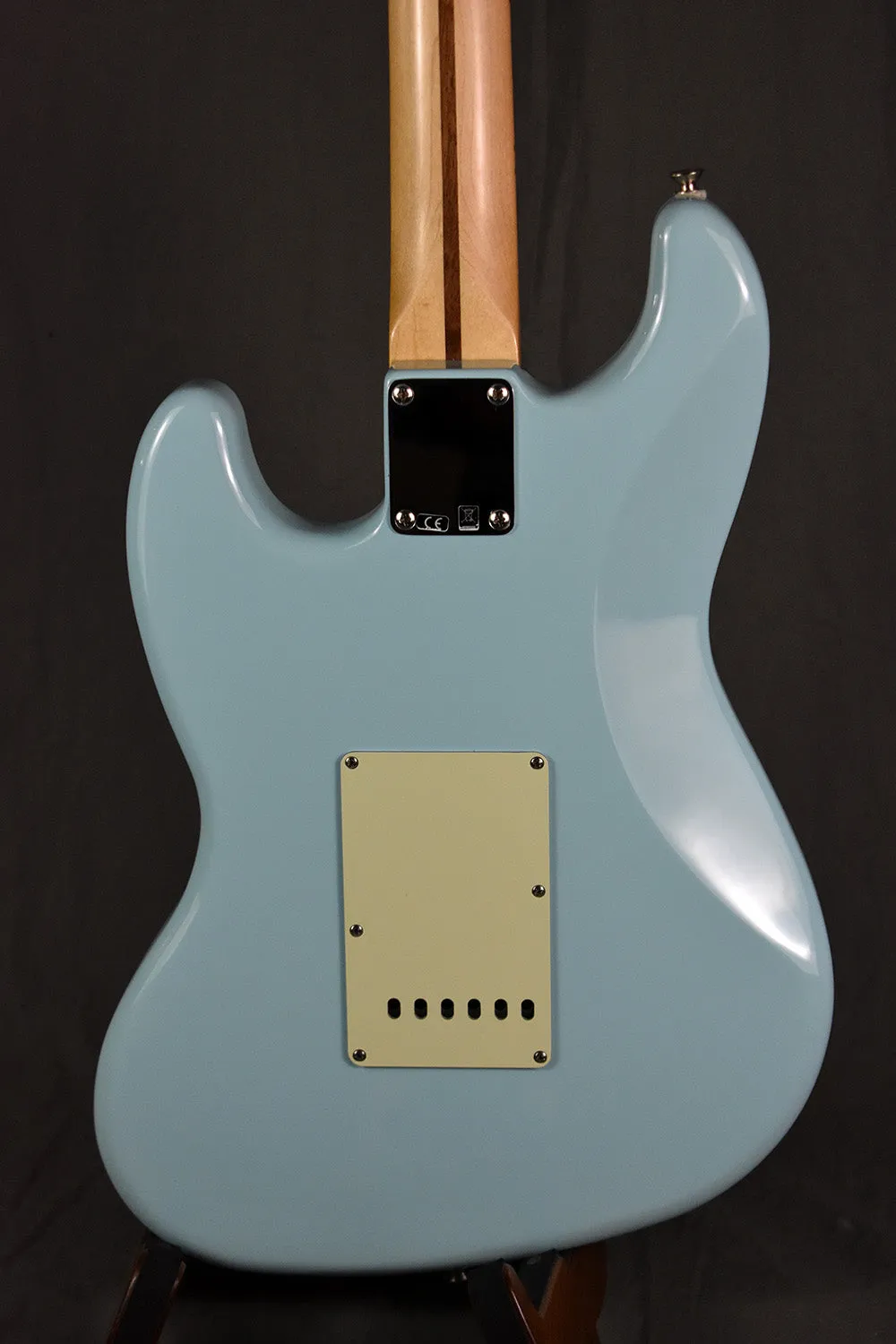 2019 Fender Alternate Reality Sixty-Six