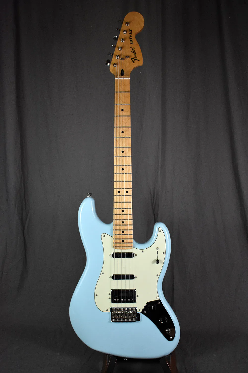 2019 Fender Alternate Reality Sixty-Six
