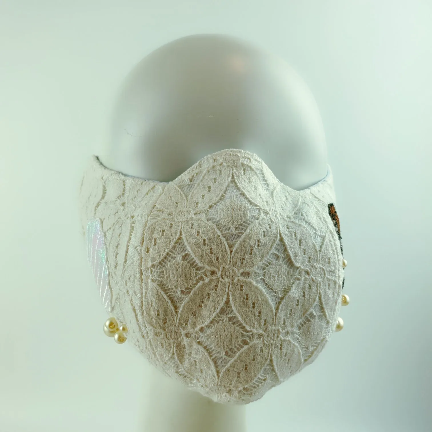 3D Face Mask 4 Protect Mermaid ,Shell & Pearls White Lace - L