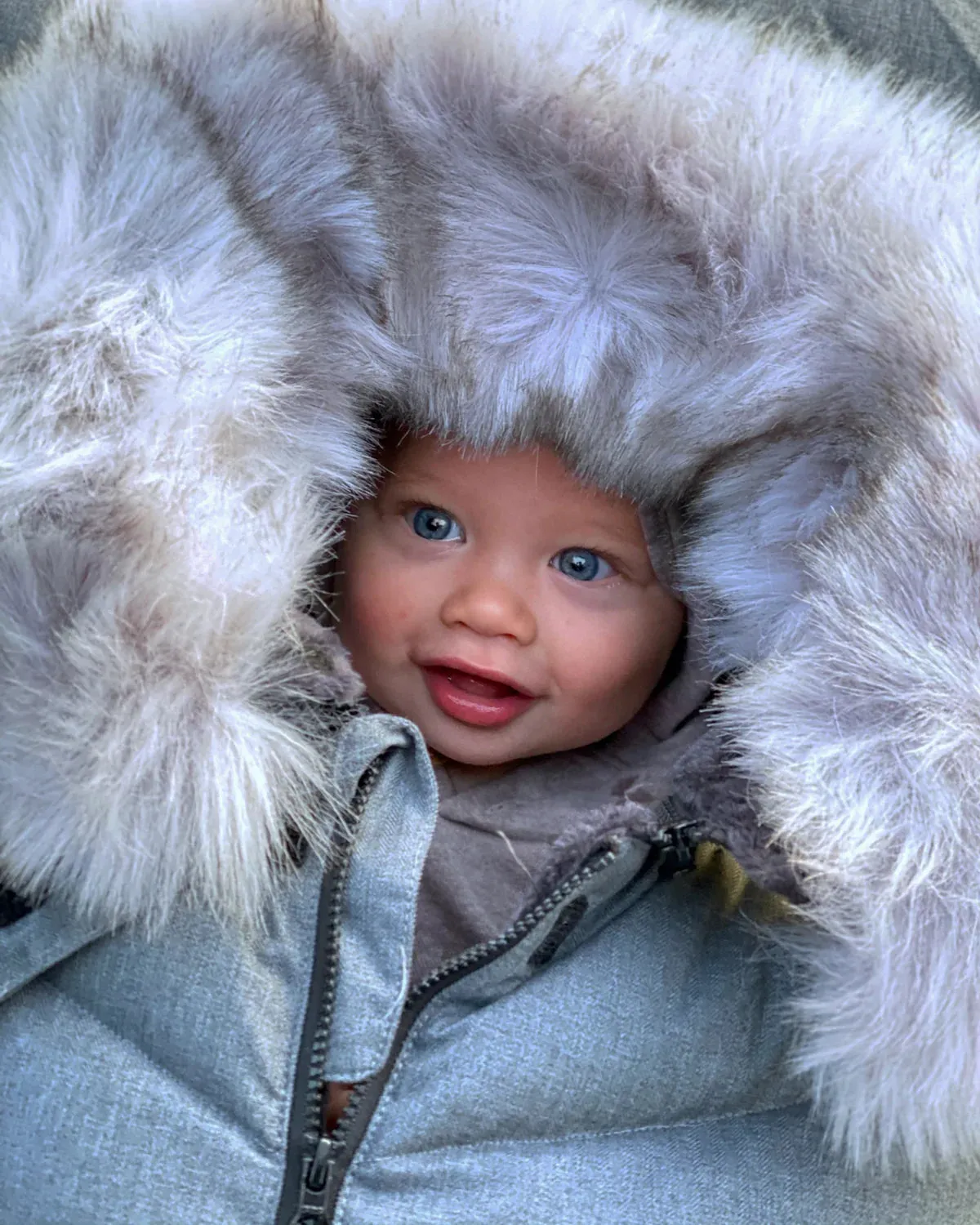 7AM Enfant Faux Fur Car Seat Cocoon