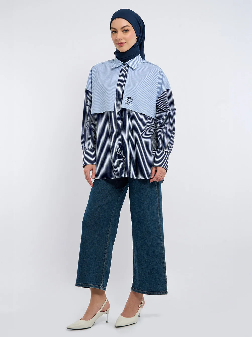 AKEMI LAYERED TOP NAVY