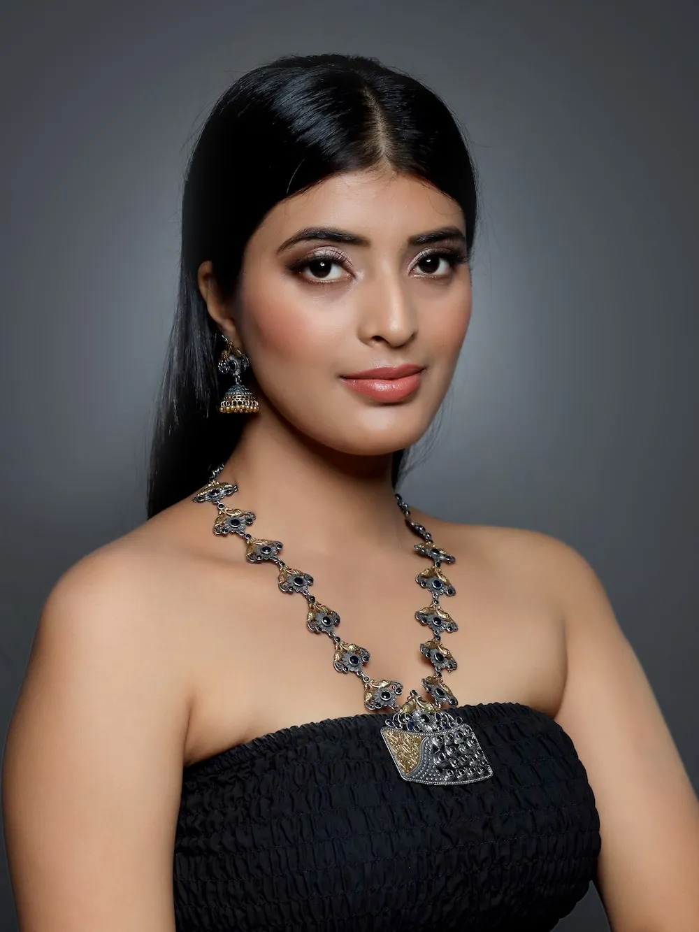 Alani Necklace Set