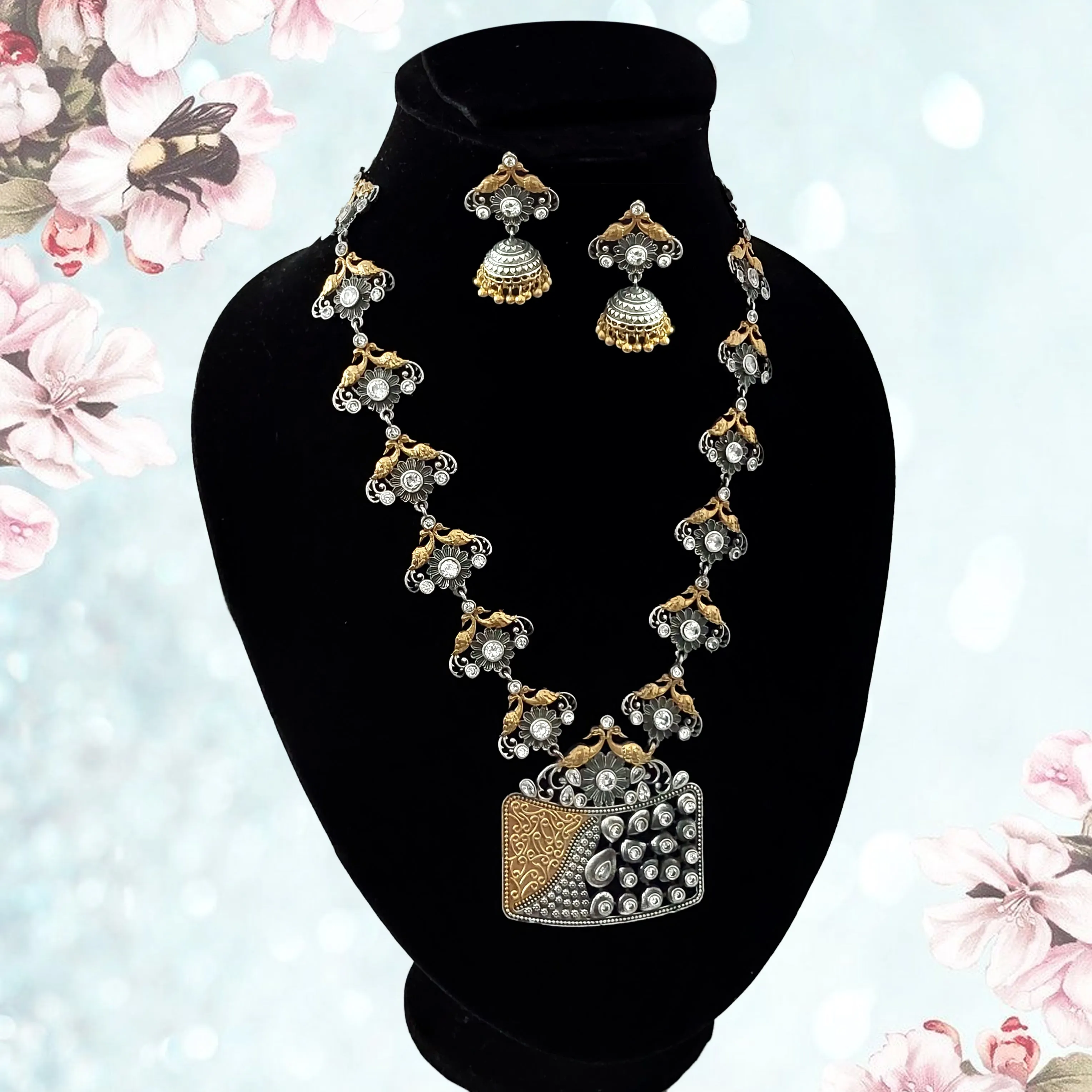 Alani Necklace Set