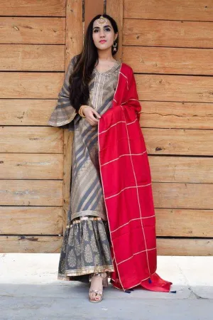 Ambi Sharara  Set