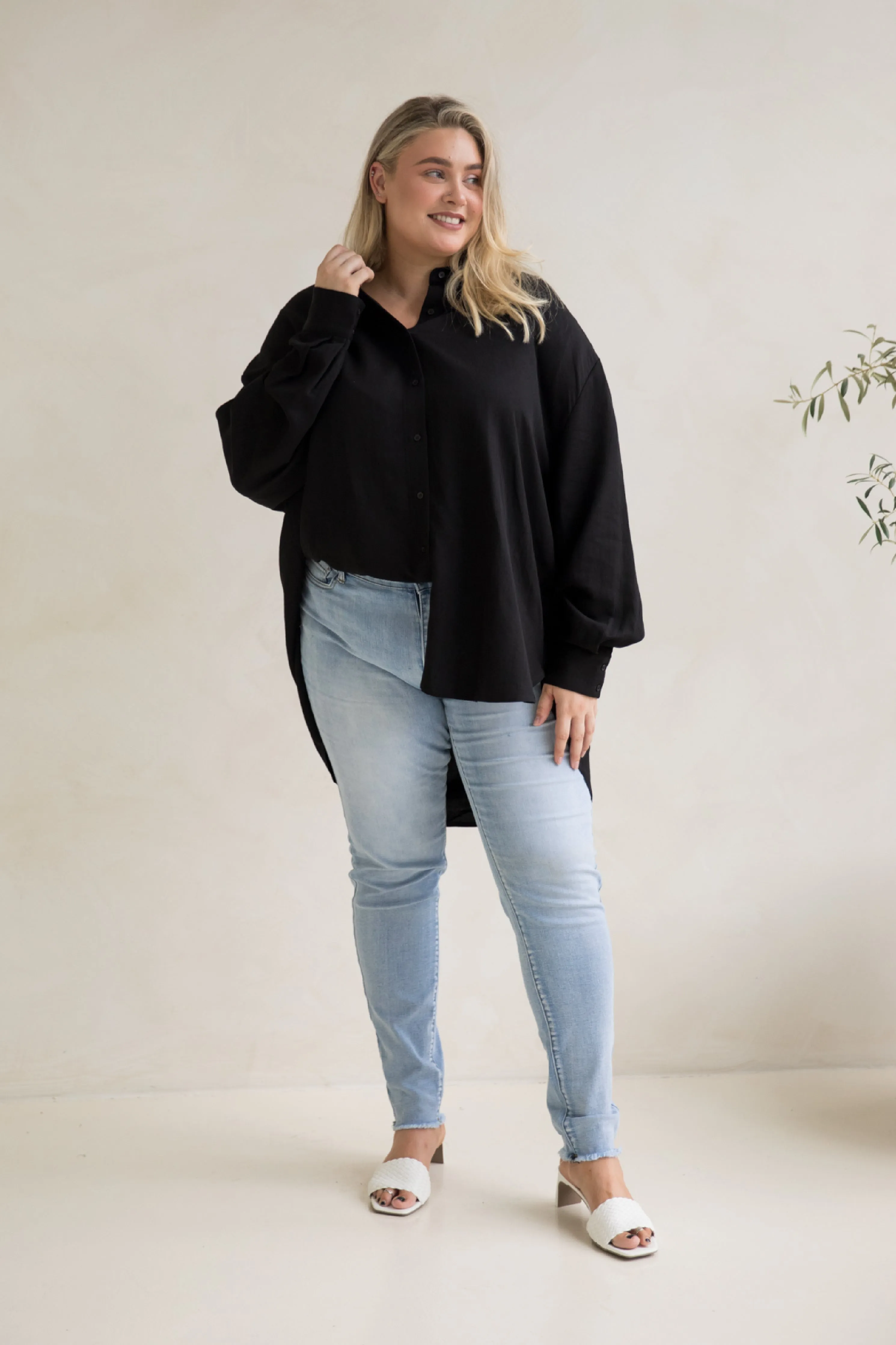 Amore Shirt in Black