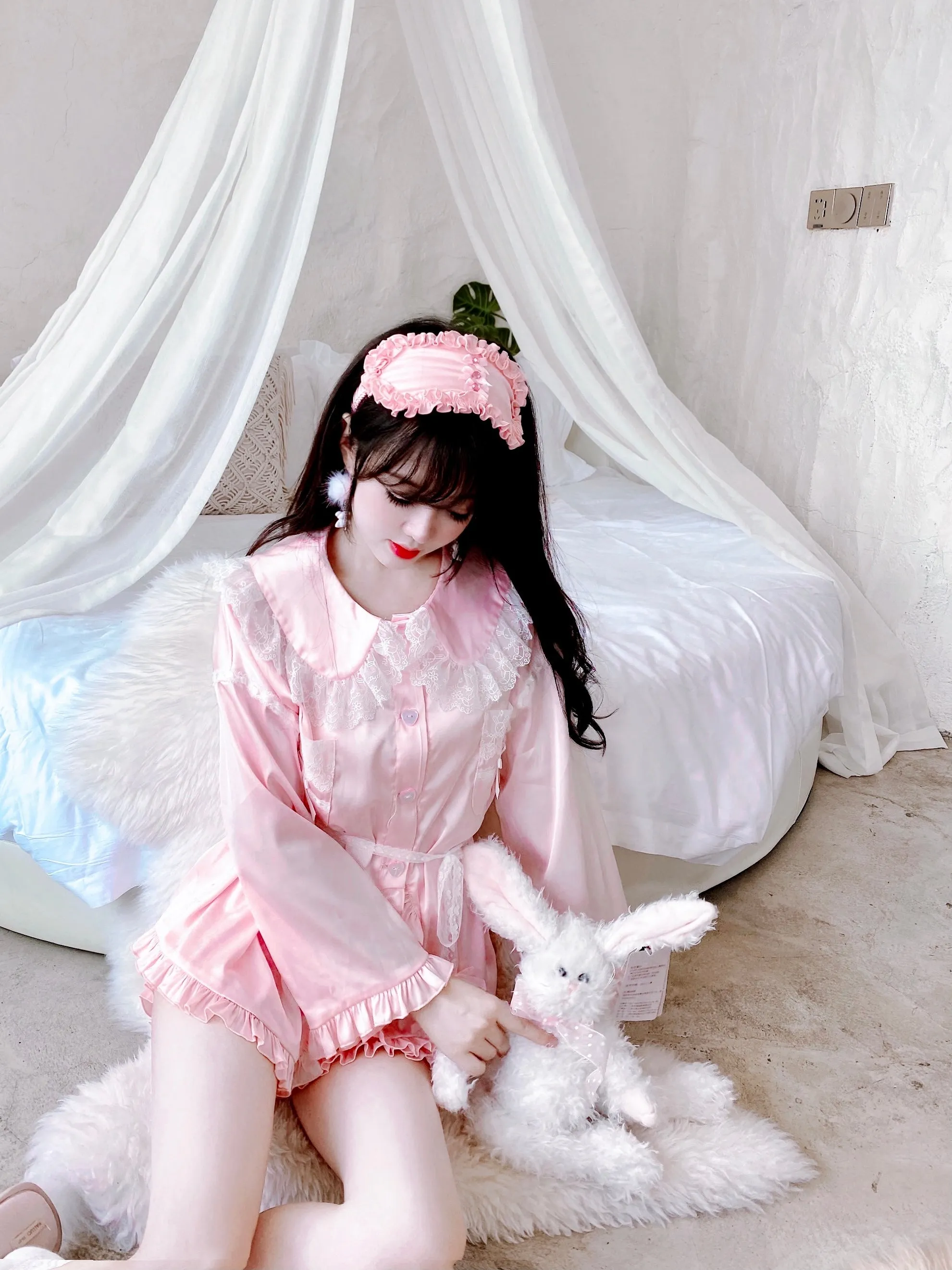Angelic Rosé Satin Lounge wear set