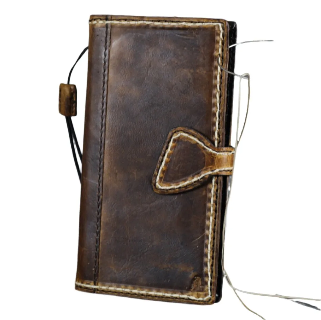 ARICHI Handmade Waxed Leather Phone Case with White Stitching and Magnetic Closure for Google Pixel 4 to 9 Pro XL - Premium Wallet Cover