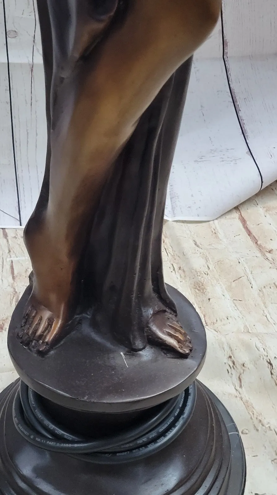 Art Deco/Nouveau Hot Cast Tall Woman French Lamp Bronze Sculpture Statue Deal