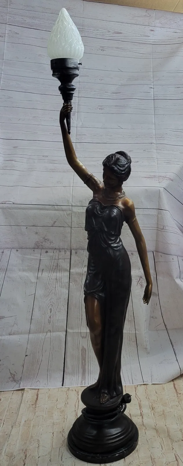 Art Deco/Nouveau Hot Cast Tall Woman French Lamp Bronze Sculpture Statue Deal