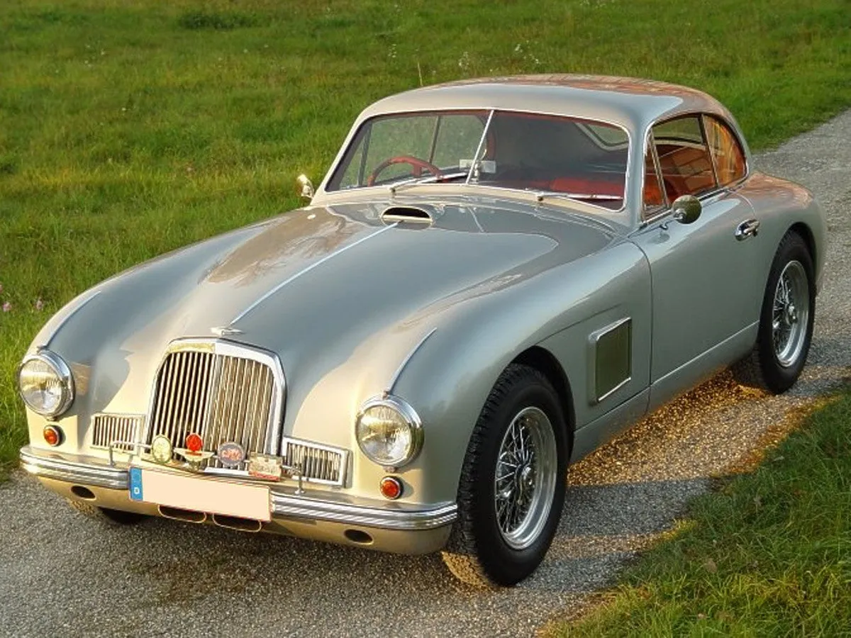 Aston Martin DB2 and DB4 1953 - 1957 SummerPRO Car Cover