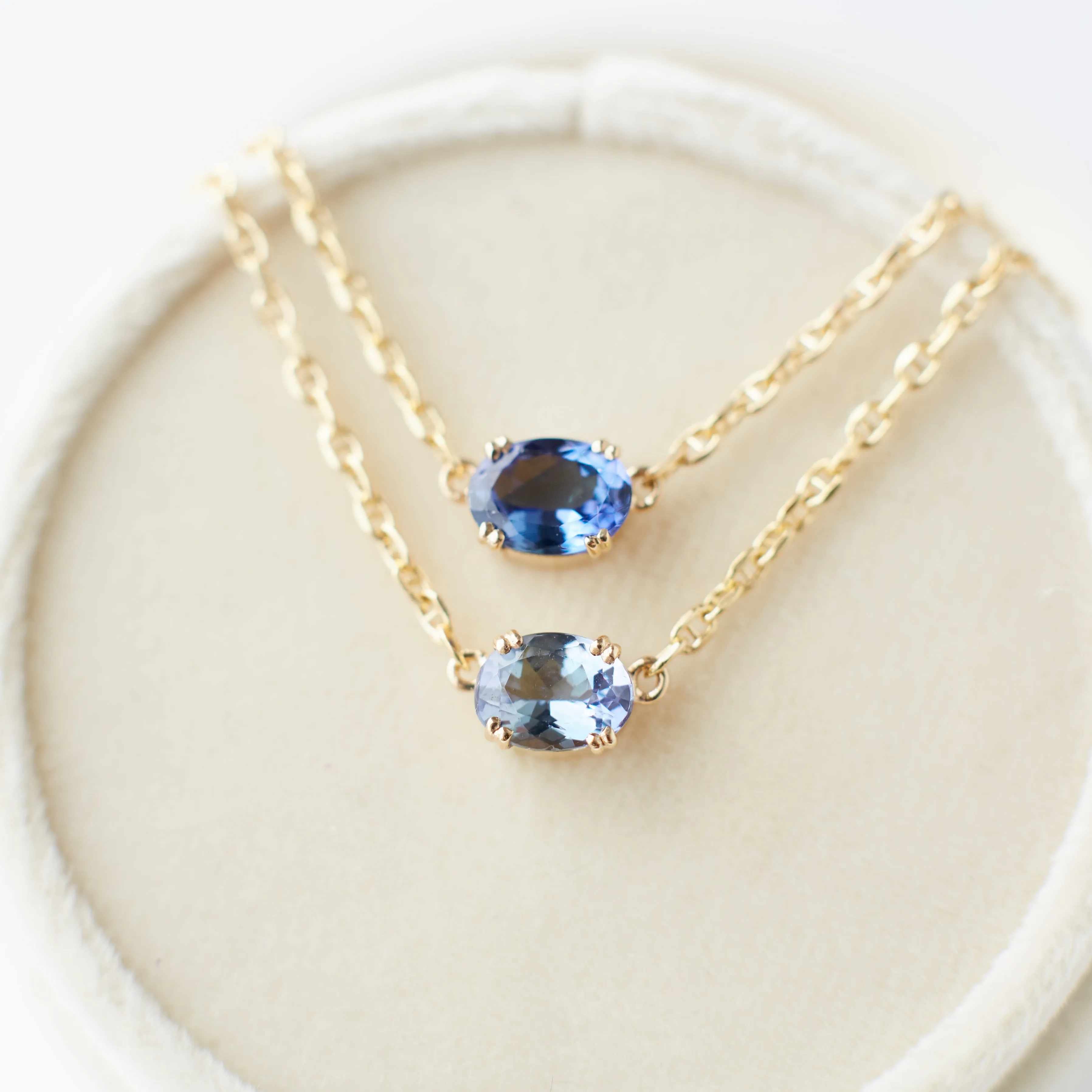 Aurora Necklace - 1.36 Periwinkle Oval Tanzanite
