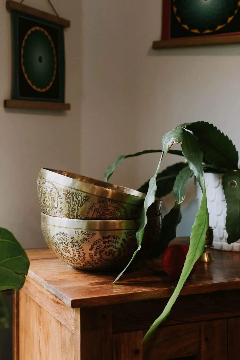 Avalokiteshvara Bodhisattva Singing Bowl