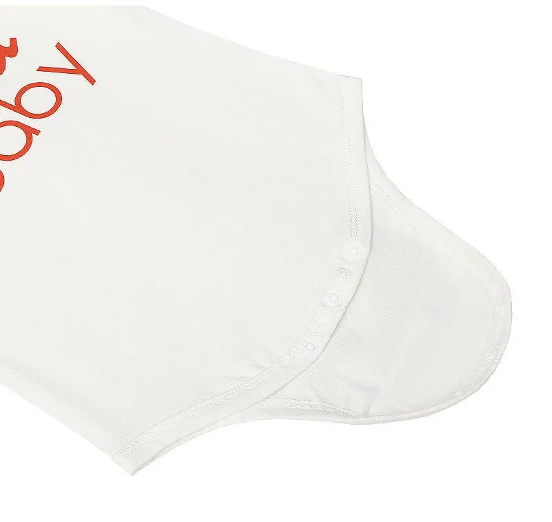 Baby Christmas "Santa Baby" Letter Print Onesie