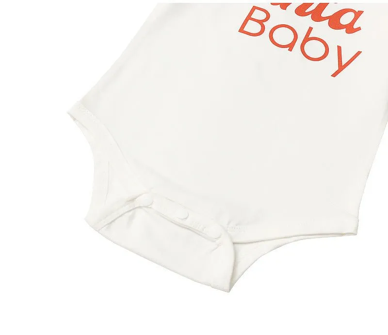 Baby Christmas "Santa Baby" Letter Print Onesie