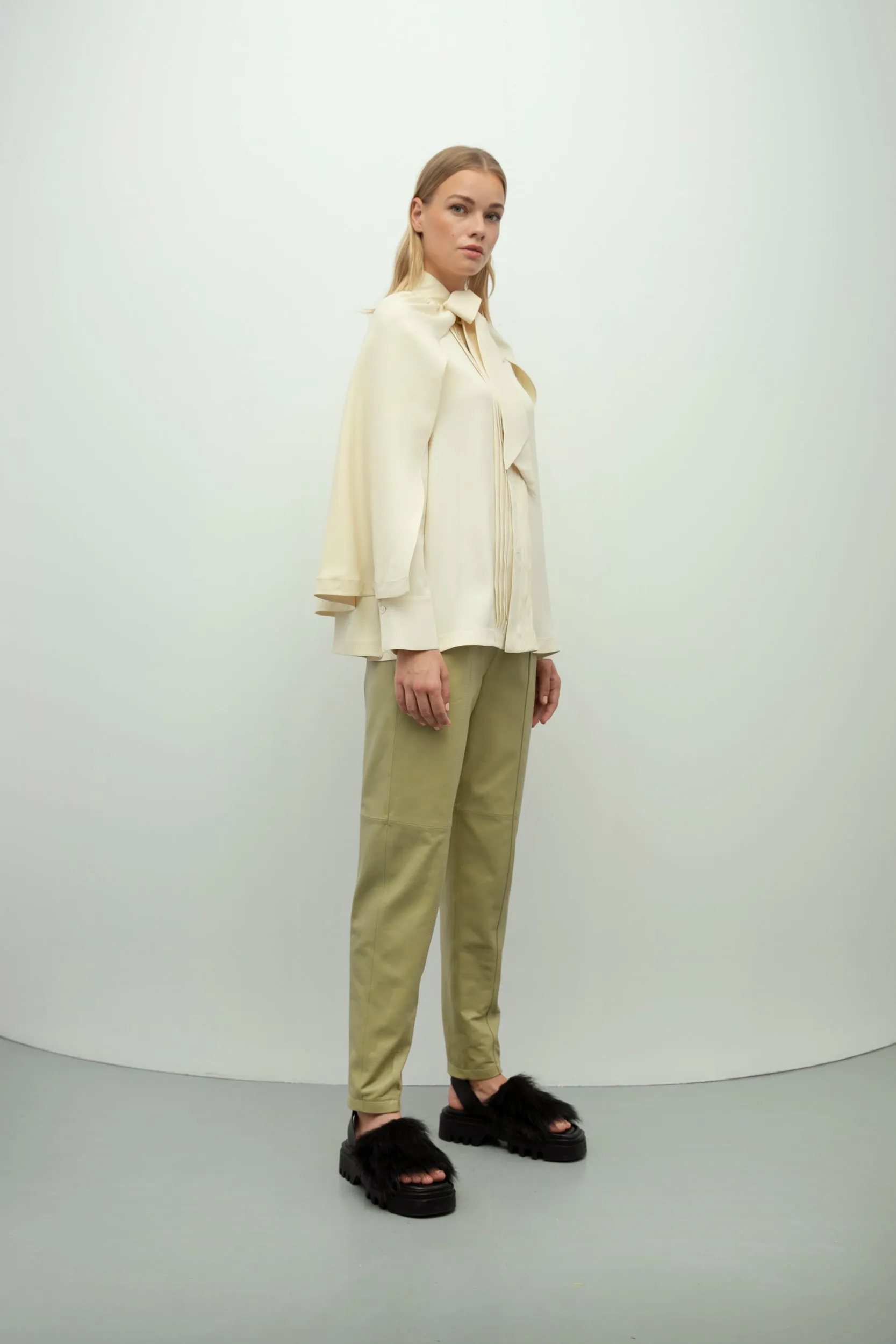 Baqa Cape-Effect Detail Blouse Vanillia