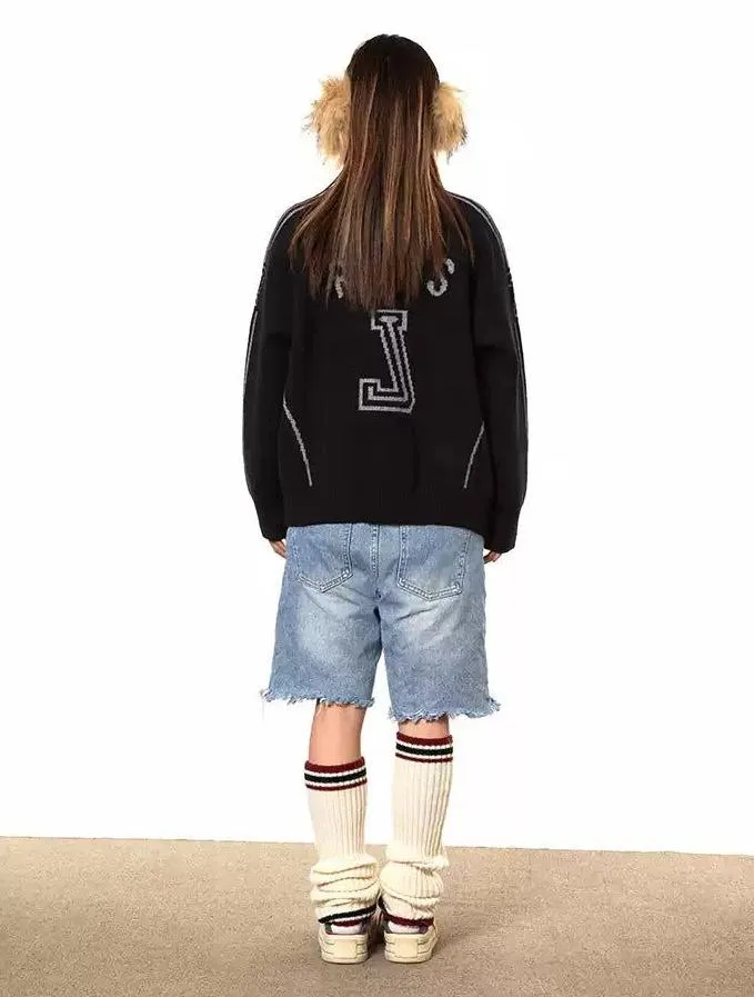 BB Sporty Style Zipped Sweater