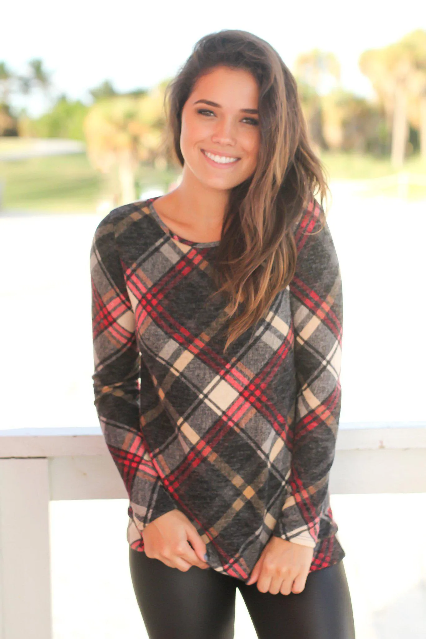 Black and Cream Long Sleeve Plaid Top