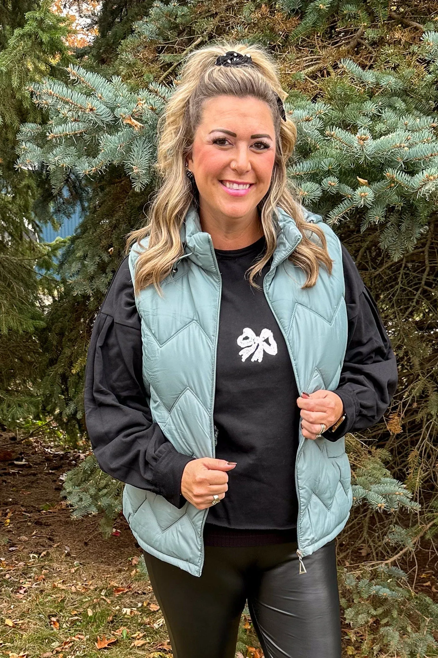 Black Glitter Bow Pullover