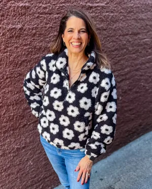 Black/White Daisy Print Sherpa Pullover