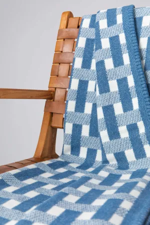 Blanket Stitched Basketweave Throw