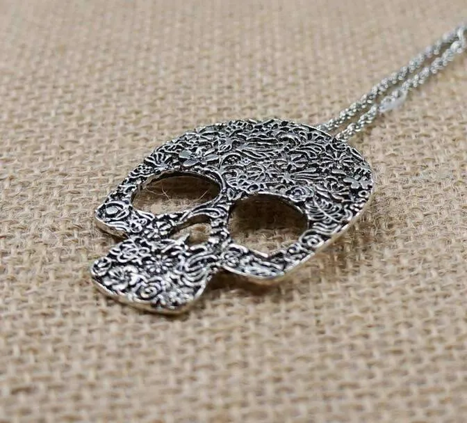 Blossoming Skull Floral Etched Necklace