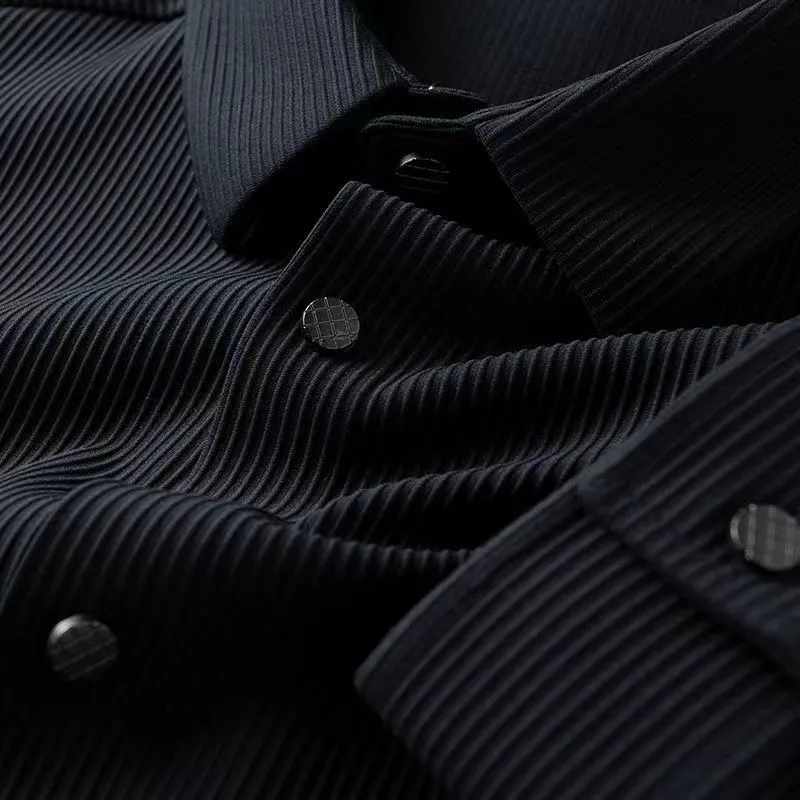 Business Casual Long-Sleeve Shirt with Turn-Down Collar
