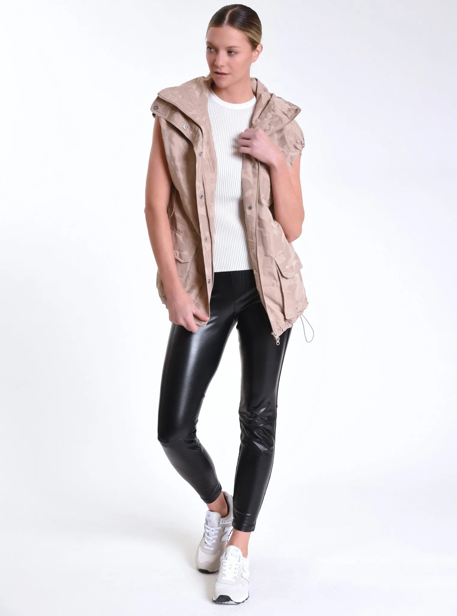 Camo Oversize Svetlana Vest