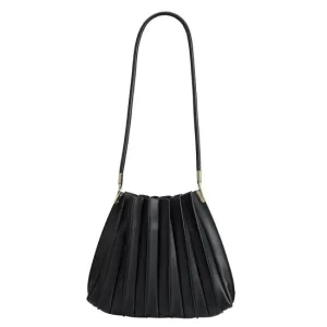 CARRIE PLEATED SHOULDER BAG | BLACK