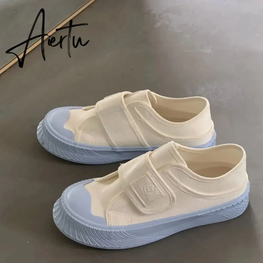 Casual Platform Canvas Shoes Women Korean Style Summer Fashion Round Toe Breathable Comfortable Sneaker Harajuku Flats