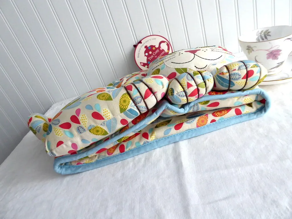 Chintz Cat Tea Cozy Large Cosy Padded Cat Shaped Cozy Ulster Weavers Embroidered