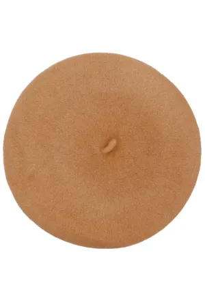 Classic French Beret in Camel