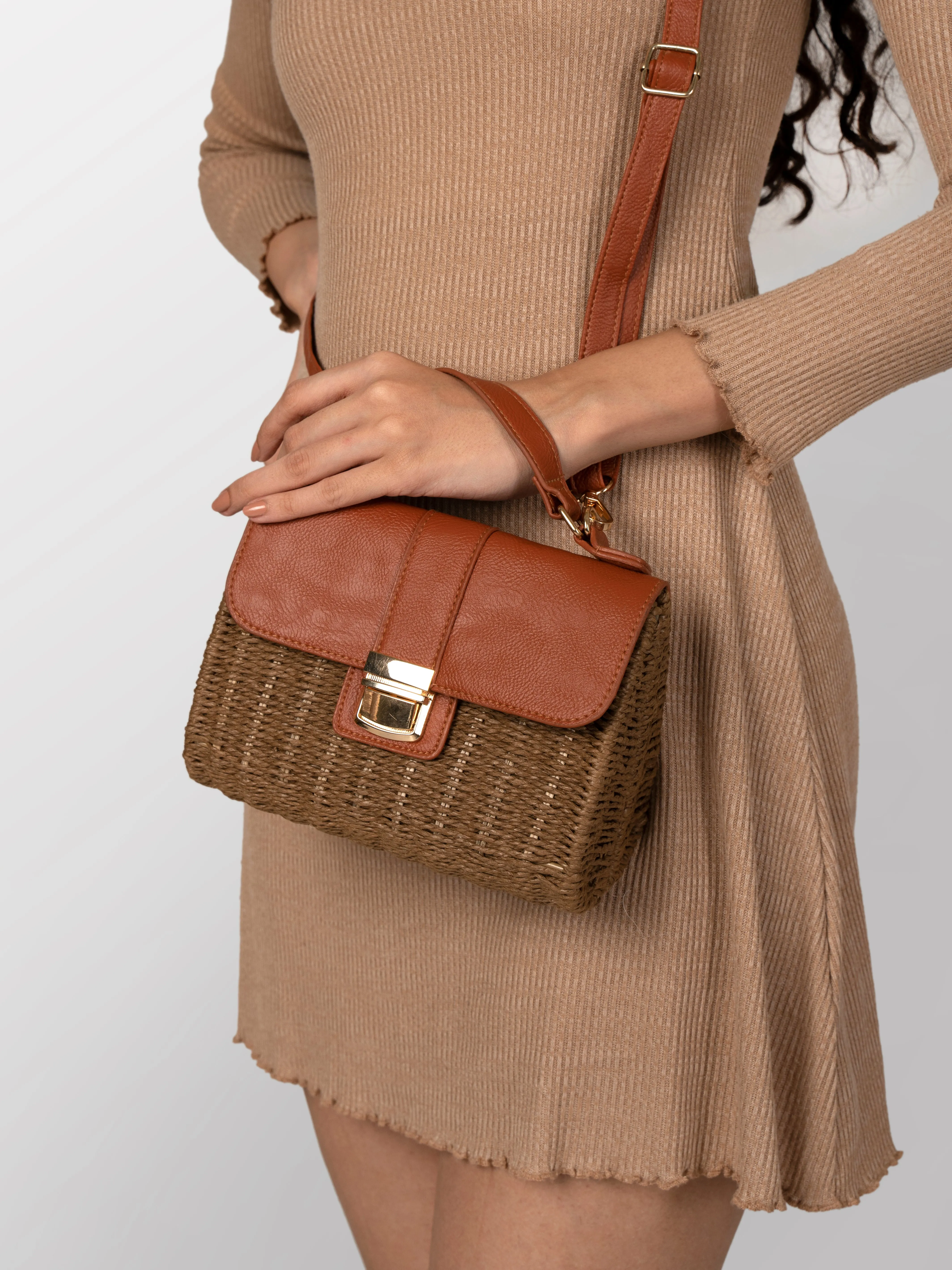 Coffee Brown jute women hand bag