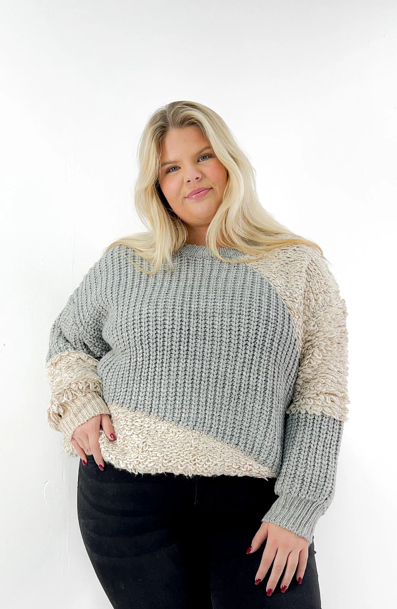 Color Block Loop Contrast Pullover Curvy Sweater
