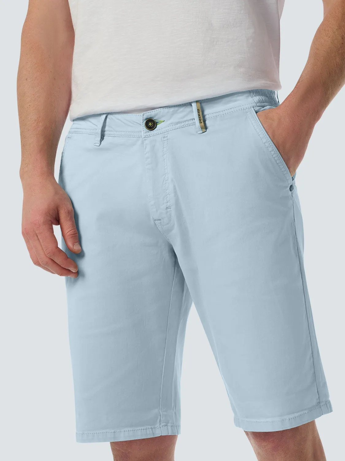 Comfortable Cotton Blend Short with Stretch and Zipper Closure | Sky