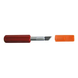 COMFORTABLE KNIFE