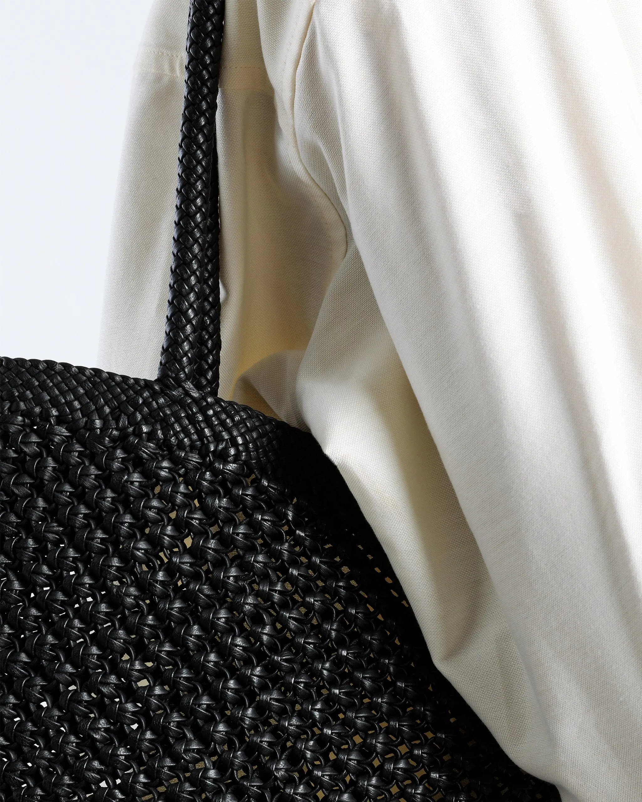 Como Tote Bag, Black Weave