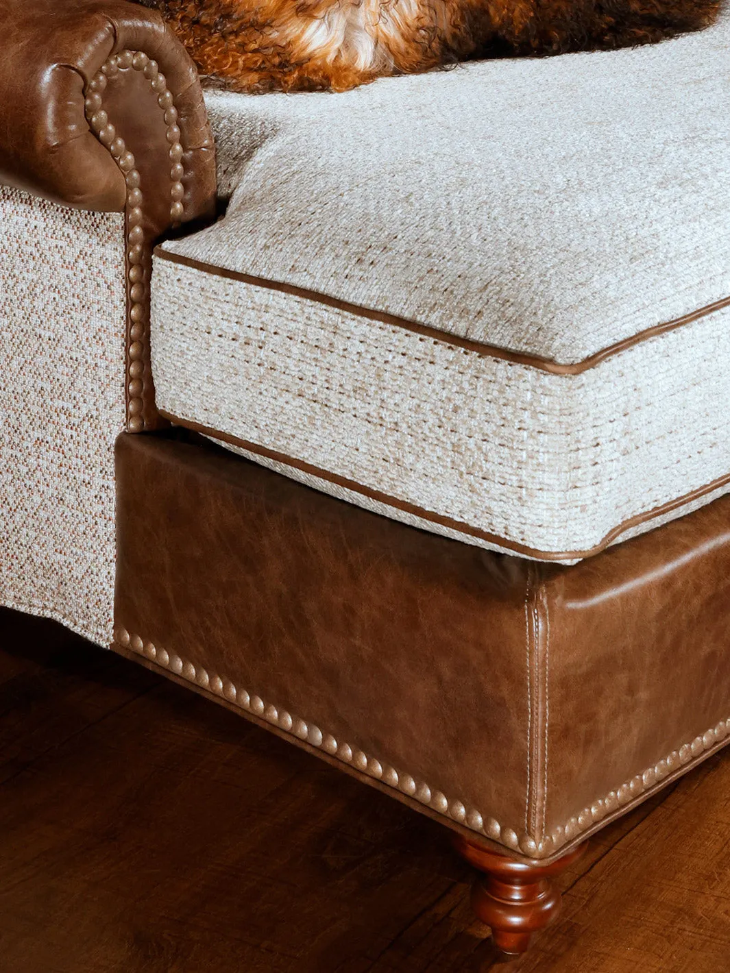 Country Comfort Western Chaise Lounge