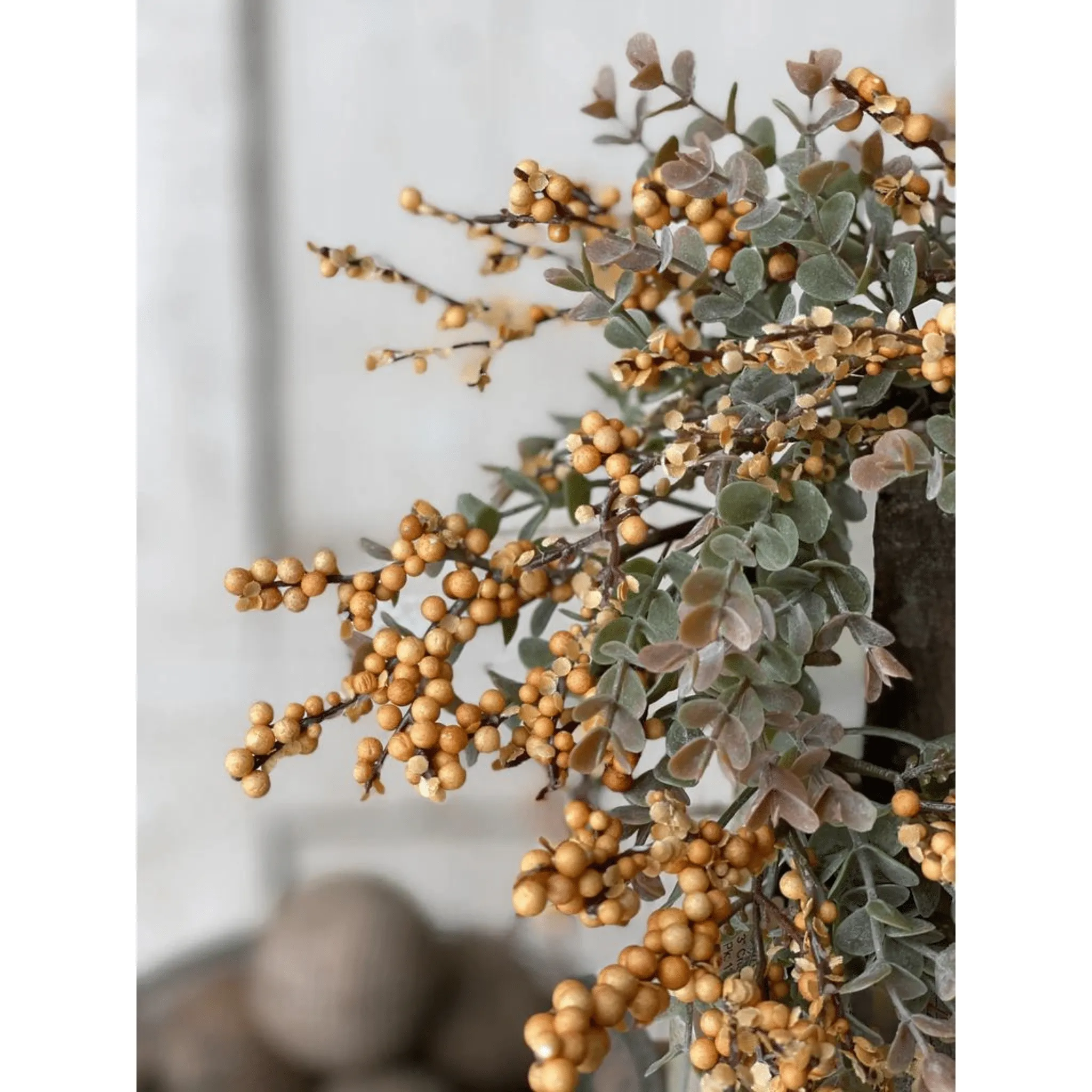 Crispin Mustard Berry Candle Ring 9"
