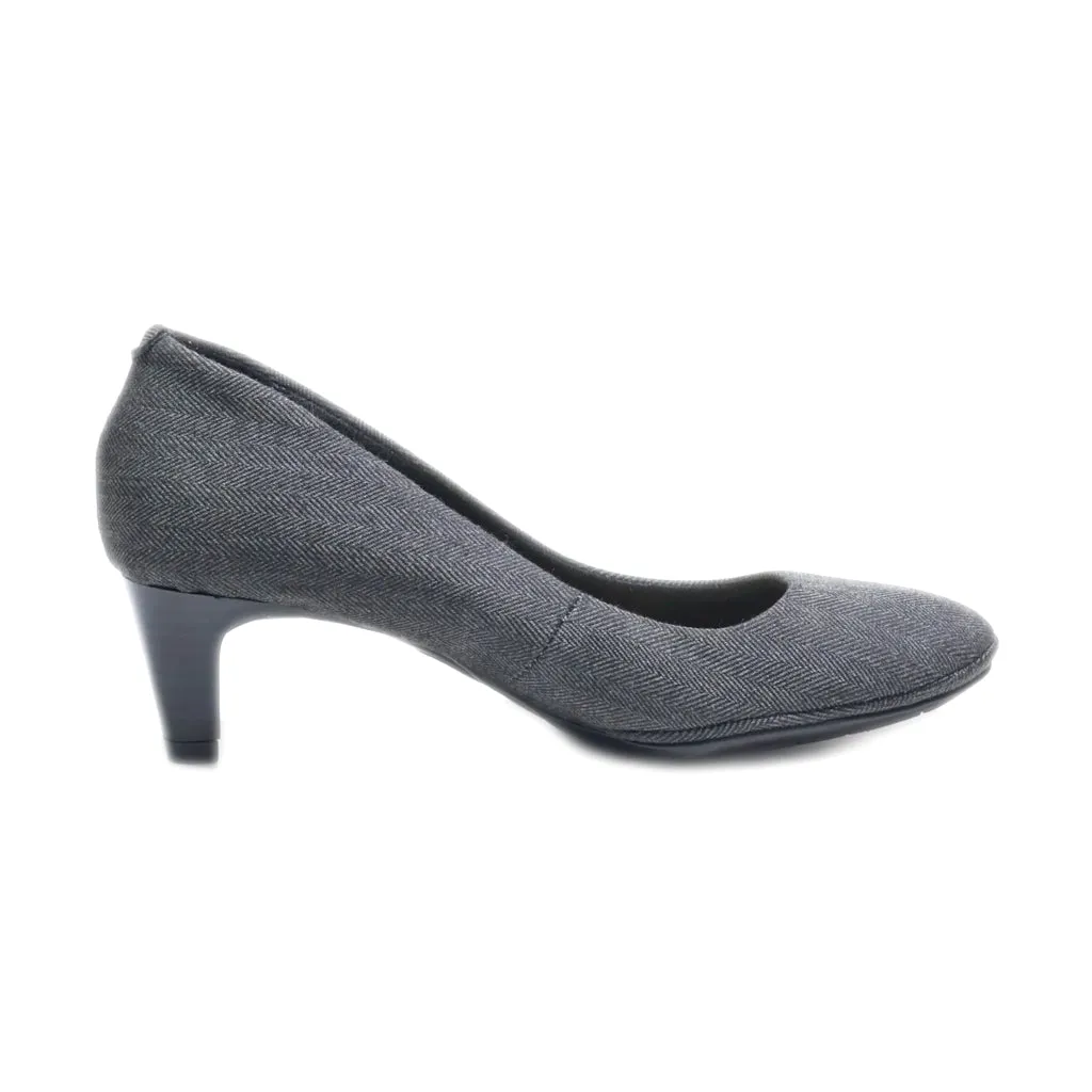 Croft & Barrow Mid-Heel Shoes Fabric Grey Colour For Women