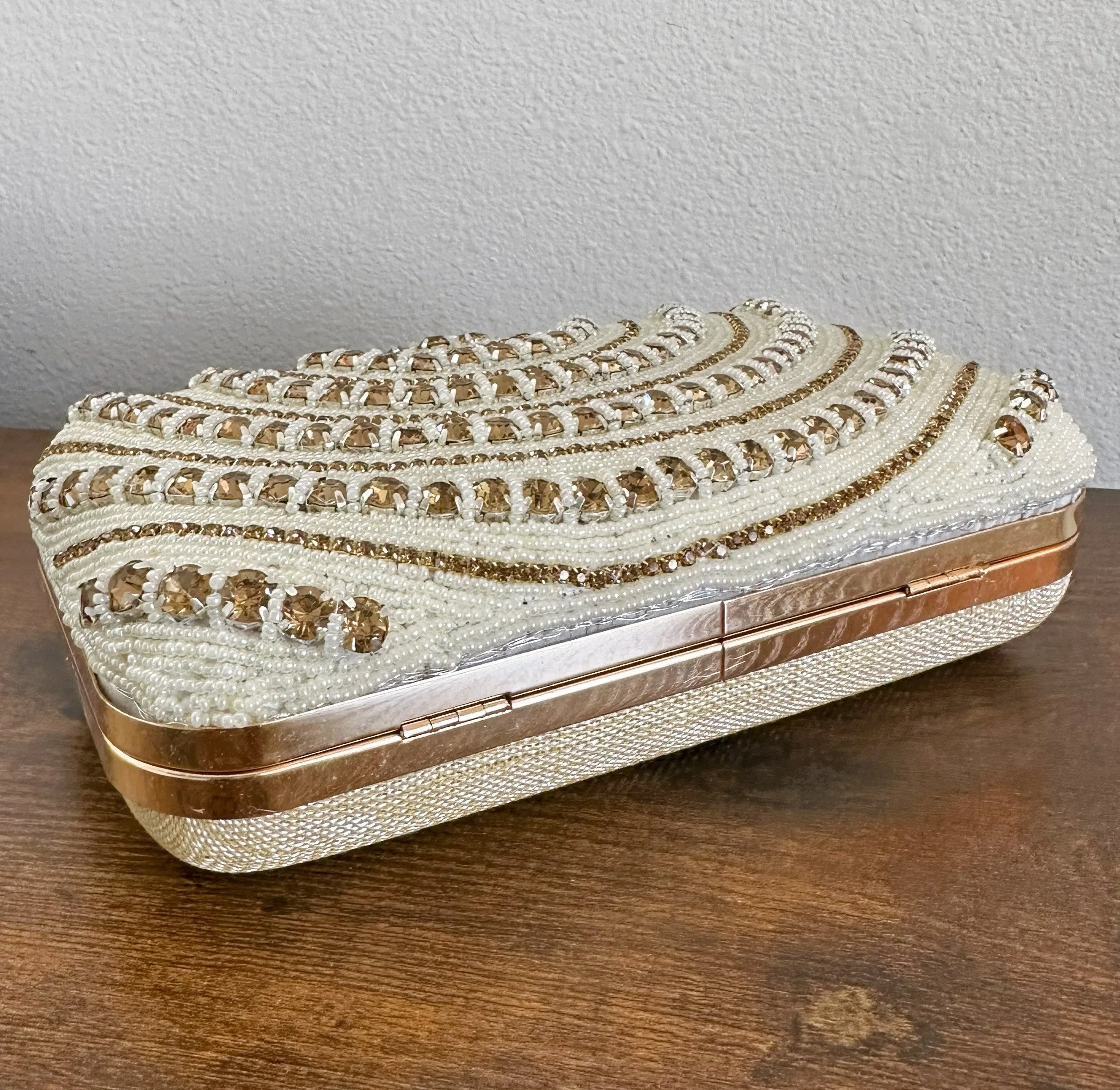 Crystal Crossbody Bridal Box Clutch [White]