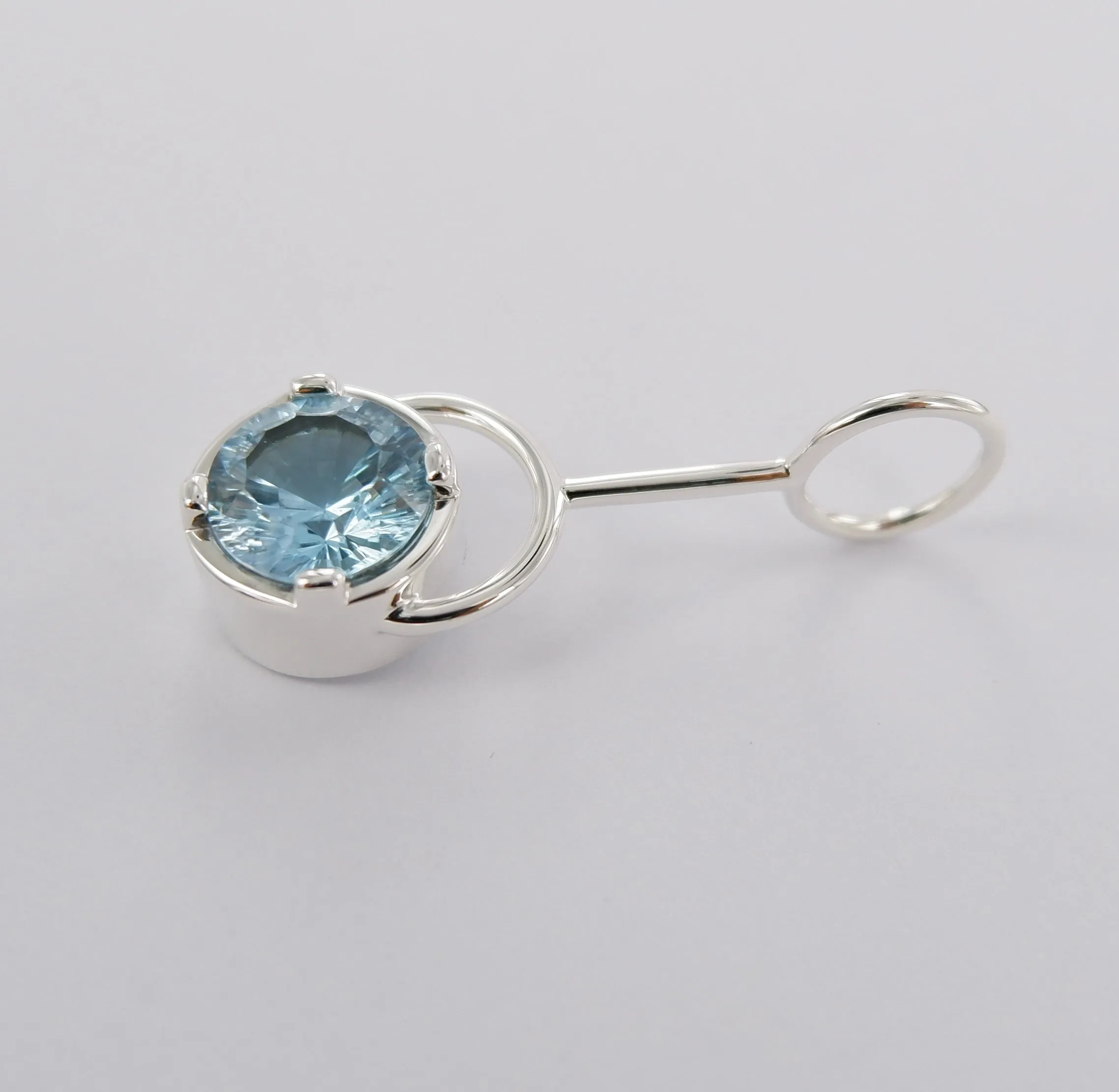 Dangle Pendant Ai280