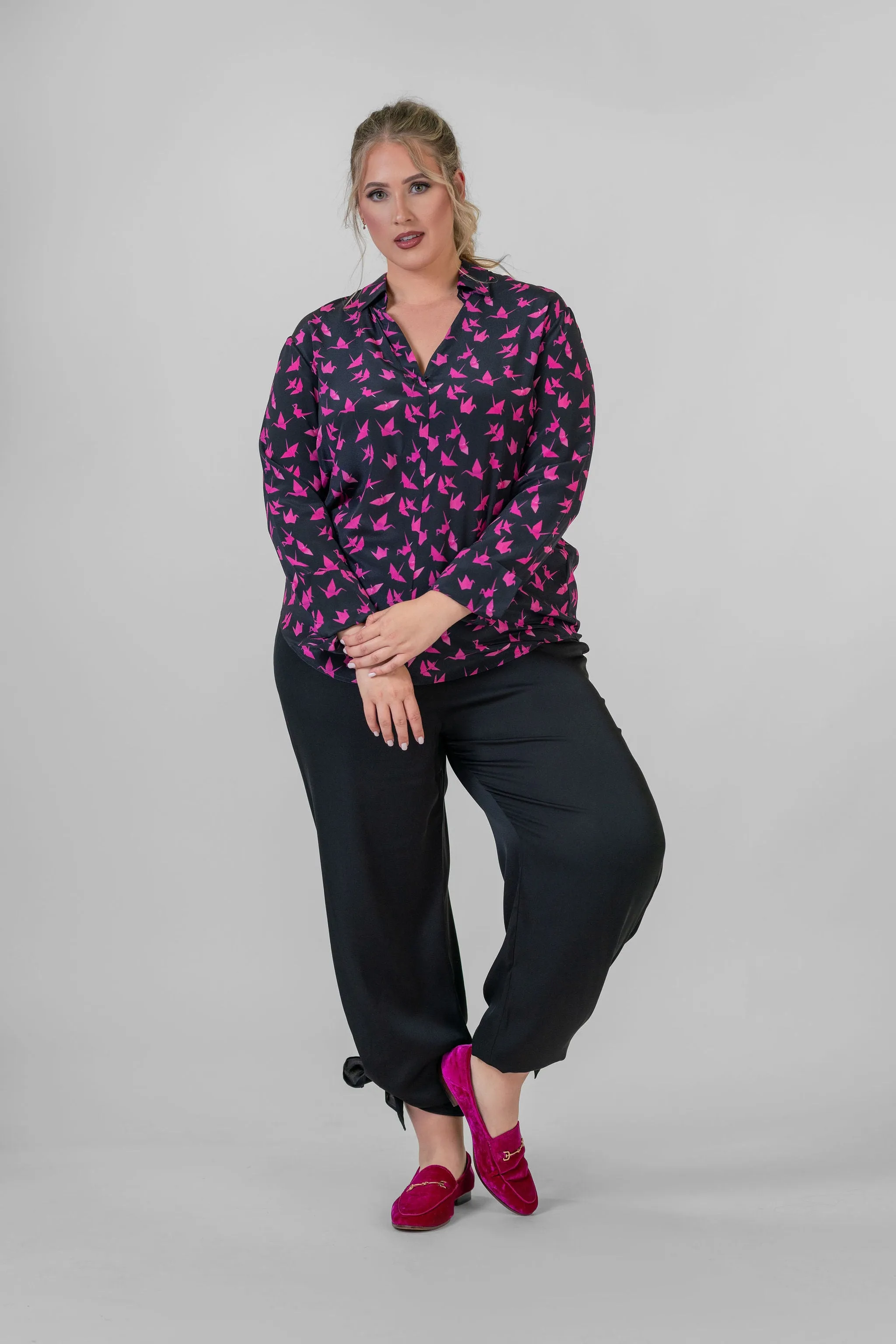 DARIA FRENCH CUFF SILK BLOUSE - Pink Crane