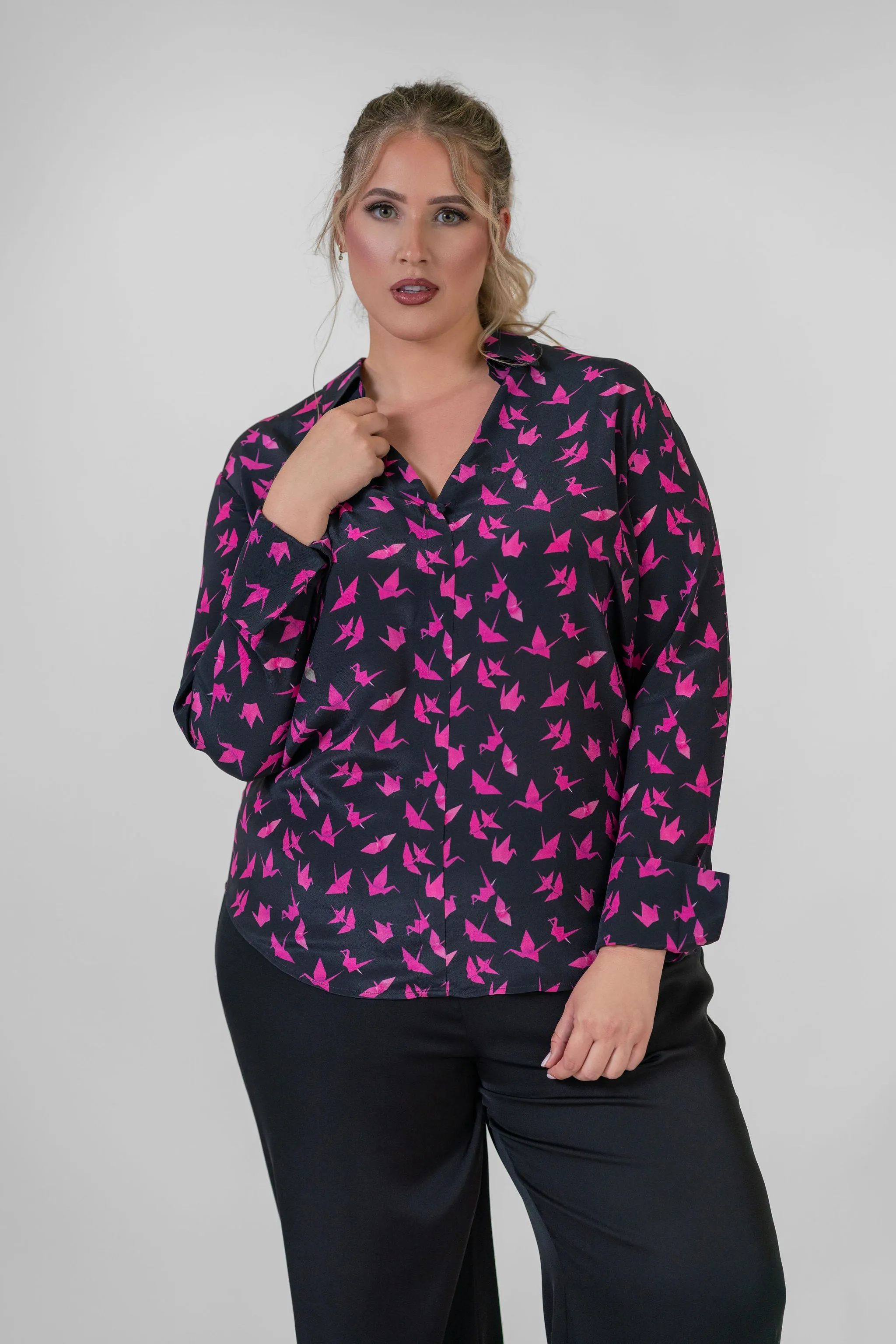 DARIA FRENCH CUFF SILK BLOUSE - Pink Crane
