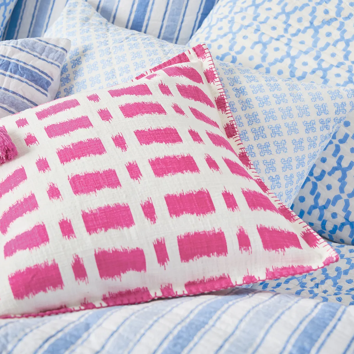 Dash Pillow