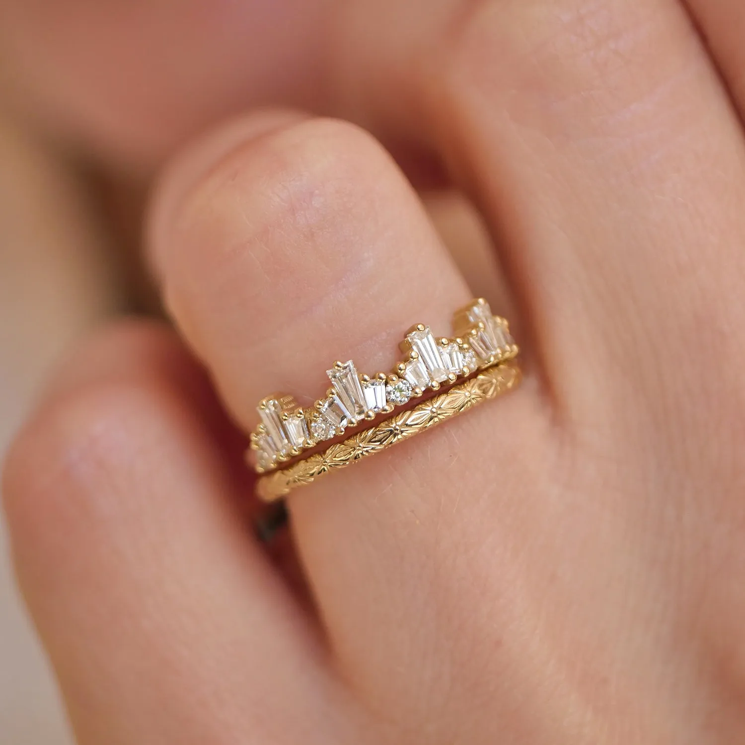 Delicate Deco Floral Band