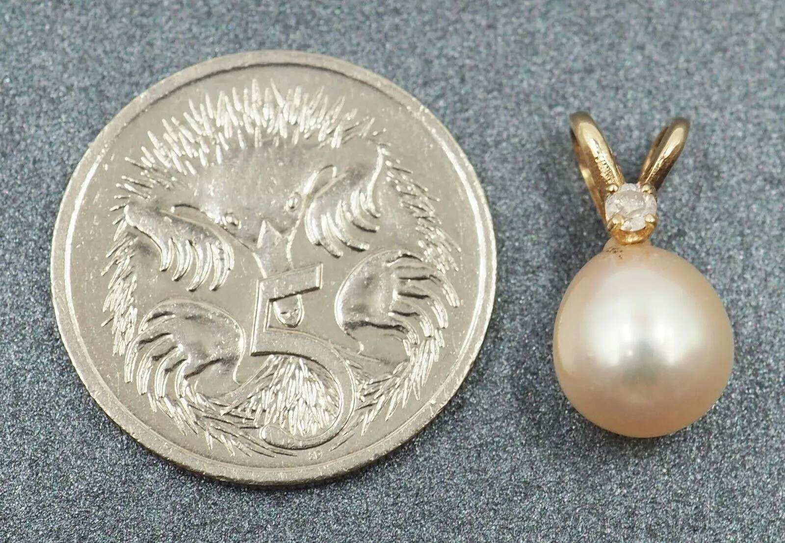 Diamond & Freshwater Pearl Yellow Gold Pendant