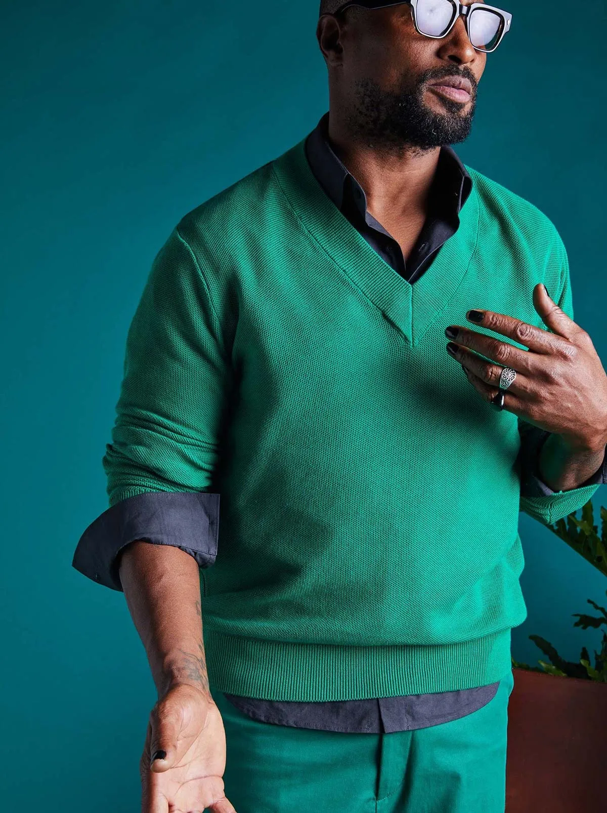 Dwayne V-neck Sweater