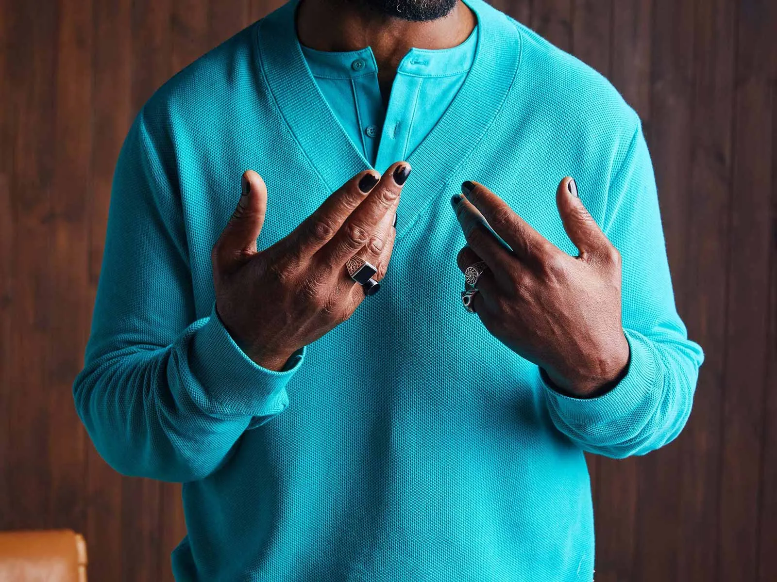 Dwayne V-neck Sweater