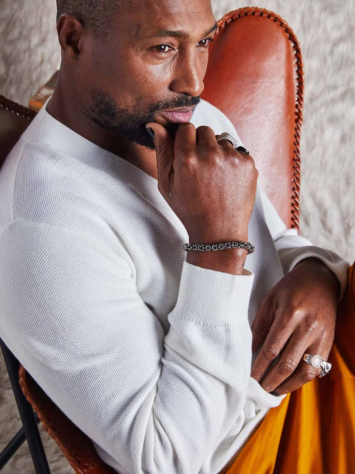 Dwayne V-neck Sweater